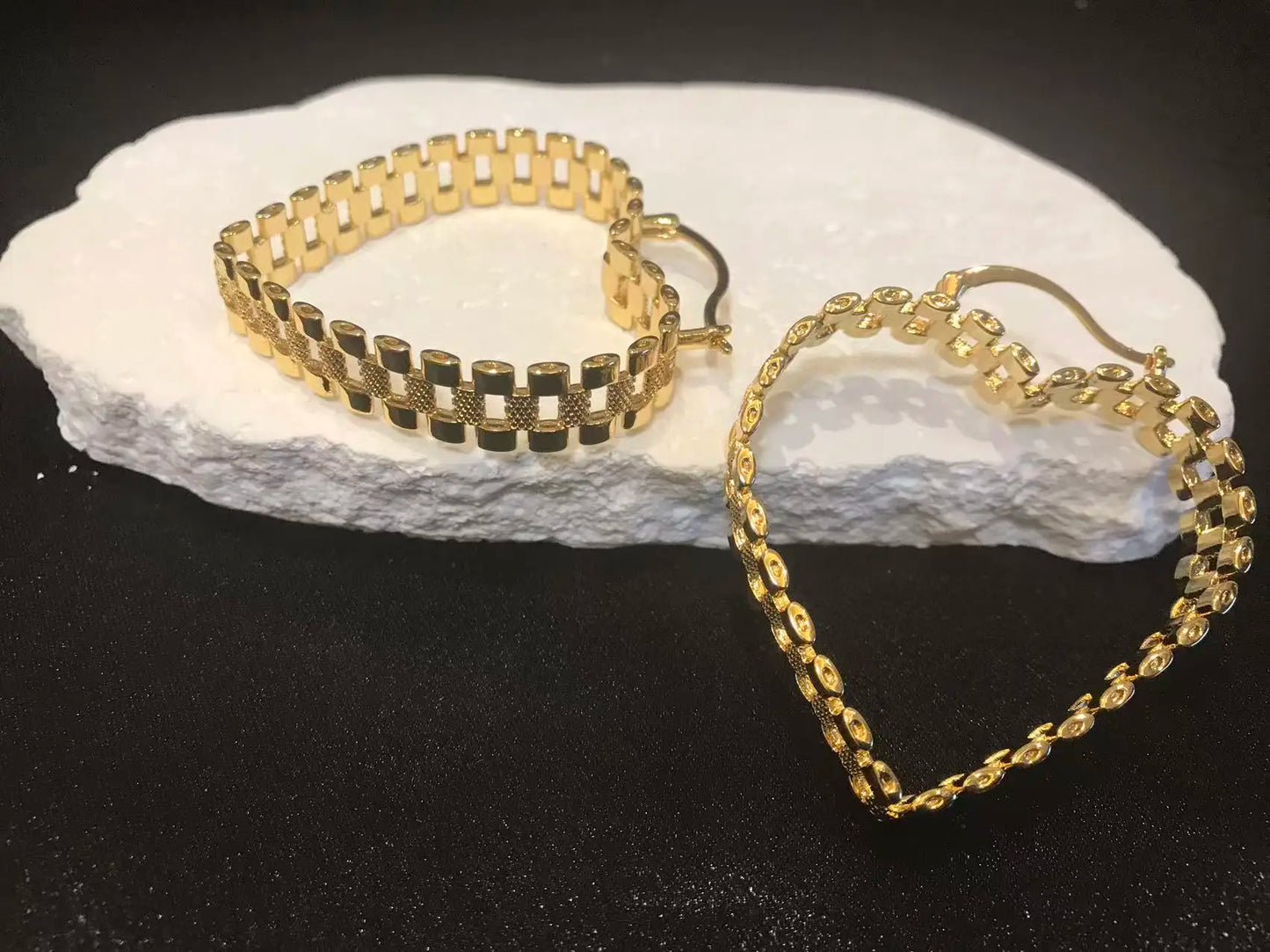 All New Baddie Trendy Hoops 🎀